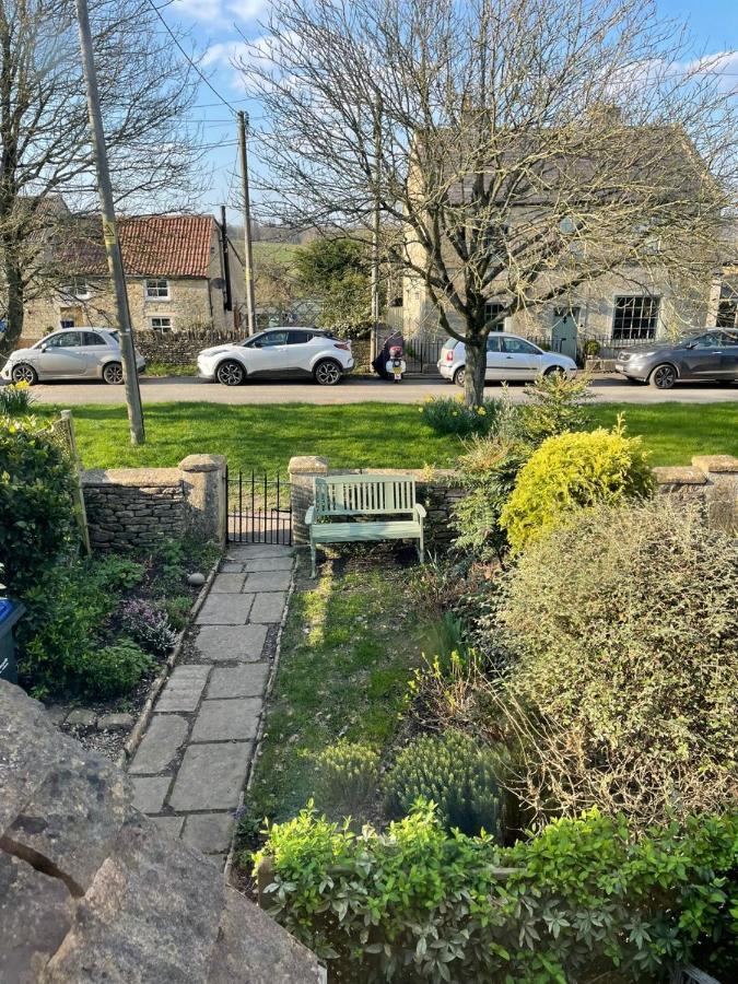 Hebe Cottage - Idyllic And Homely With Attention To Detail Atworth Екстериор снимка